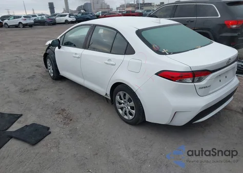 2022 Toyota Corolla Le z USA, uszkodzony, nr VIN 5YFEPMAE2NP304916